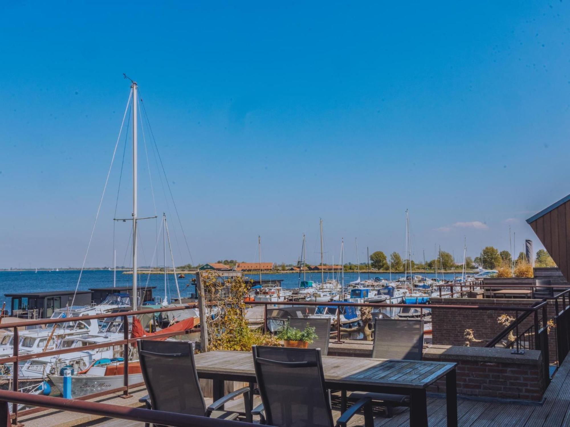 Вилла Penthouse Uitgeest Экстерьер фото